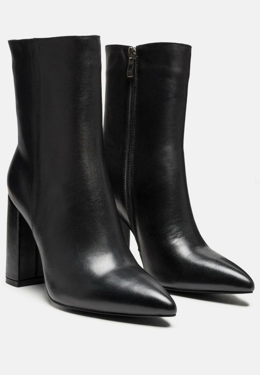 Boots * | Rag & Co Margen Ankle High Pointed Toe Block Heeled Boot In Black